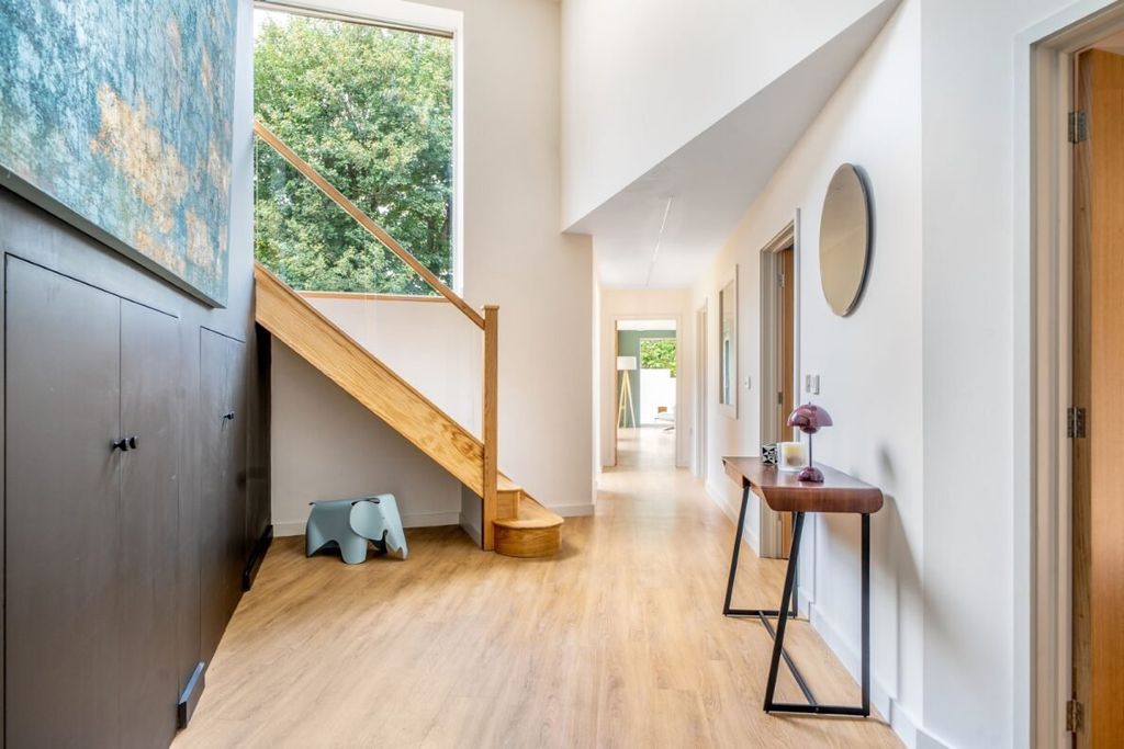 Additional image 17 of 5 bed detached house to rentPerrotts Brook, Cirencester, Gloucestershire GL7