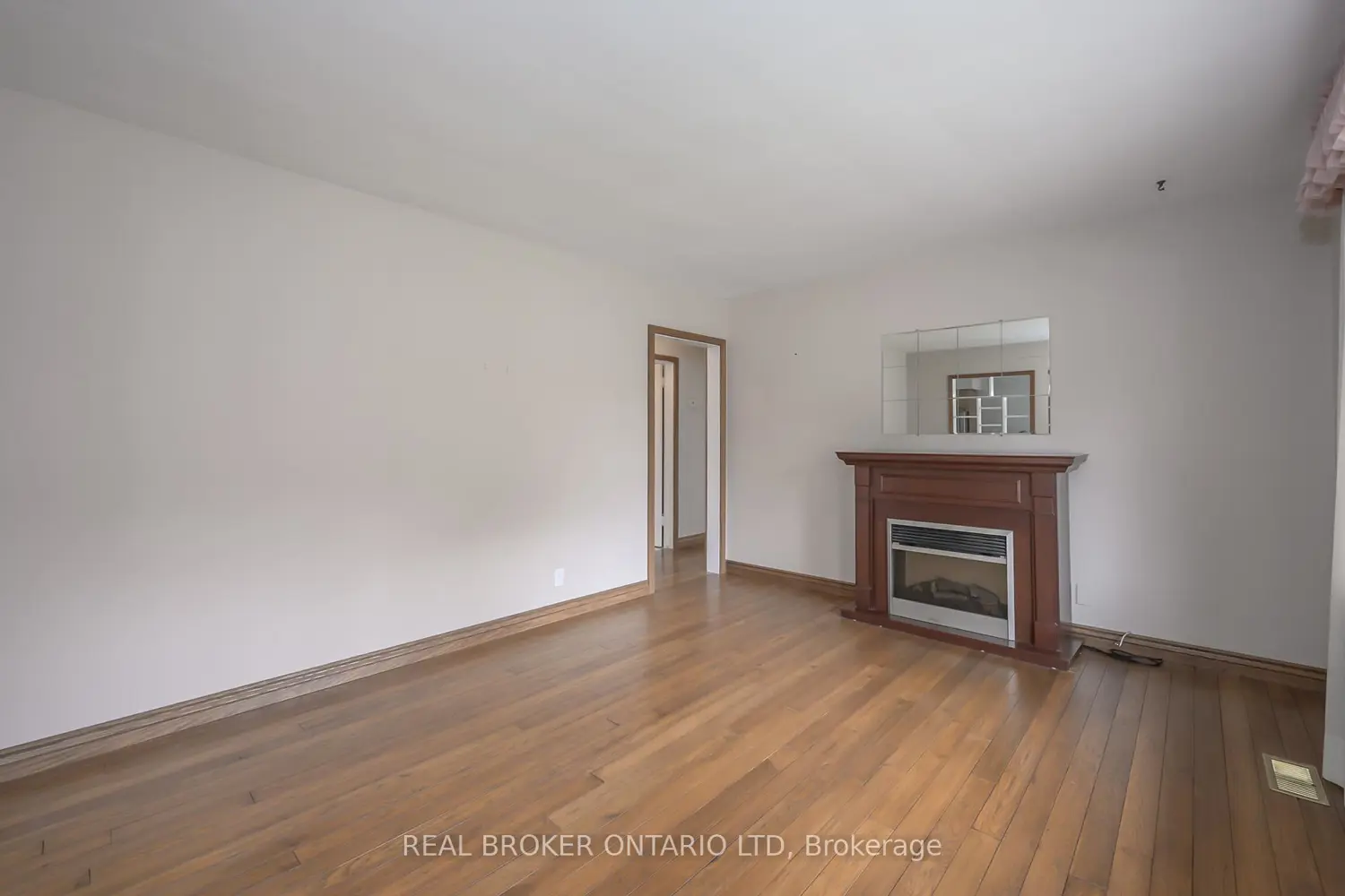 Additional image 3 of 1863 Herbert Avenue