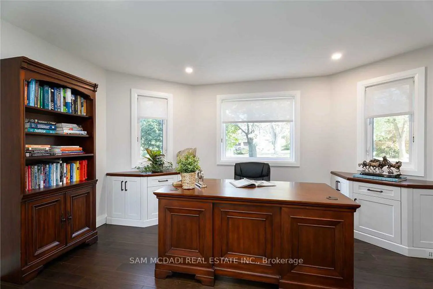 Additional image 5 of 2064 Almira Court