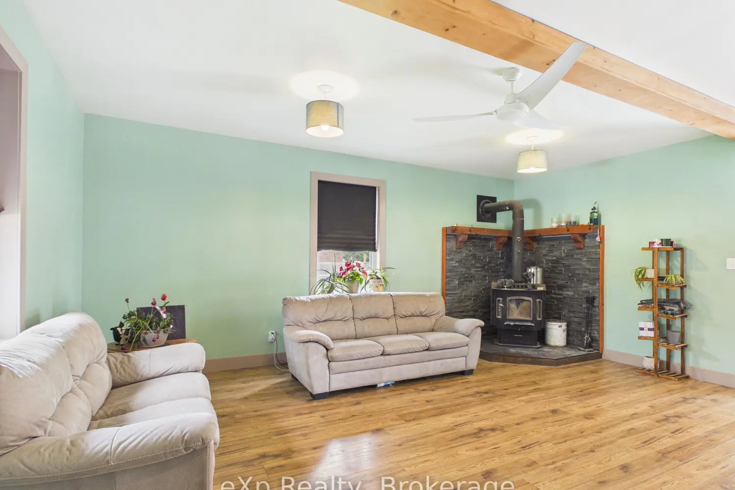 Additional image 2 of 569 Louisa Street
