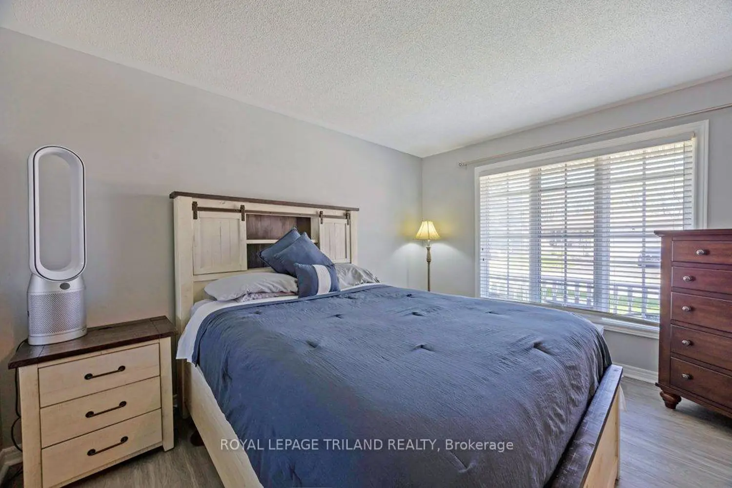 Additional image 3 of 22 Stoneycreek Crescent