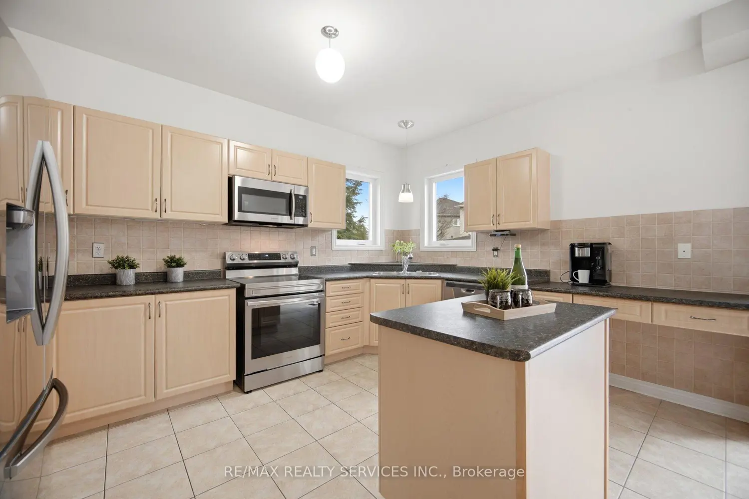 Additional image 18 of 40 Sir Jacobs Crescent