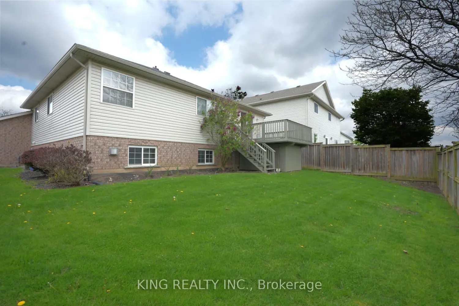Additional image 19 of 120 Redwood Court