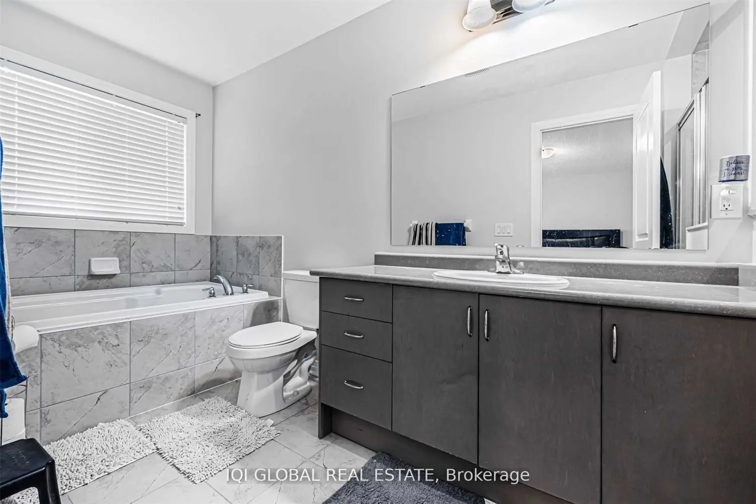Additional image 11 of 4084 Fracchioni Drive