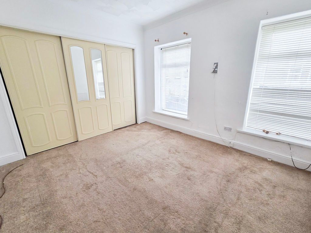 Additional image 7 of 3 bed terraced house to rentBroomfield Street, Caerphilly CF83