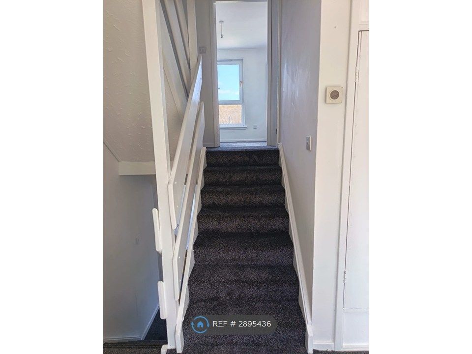 Additional image 15 of 3 bed end terrace house to rentKilbowie Road, Glasgow G67