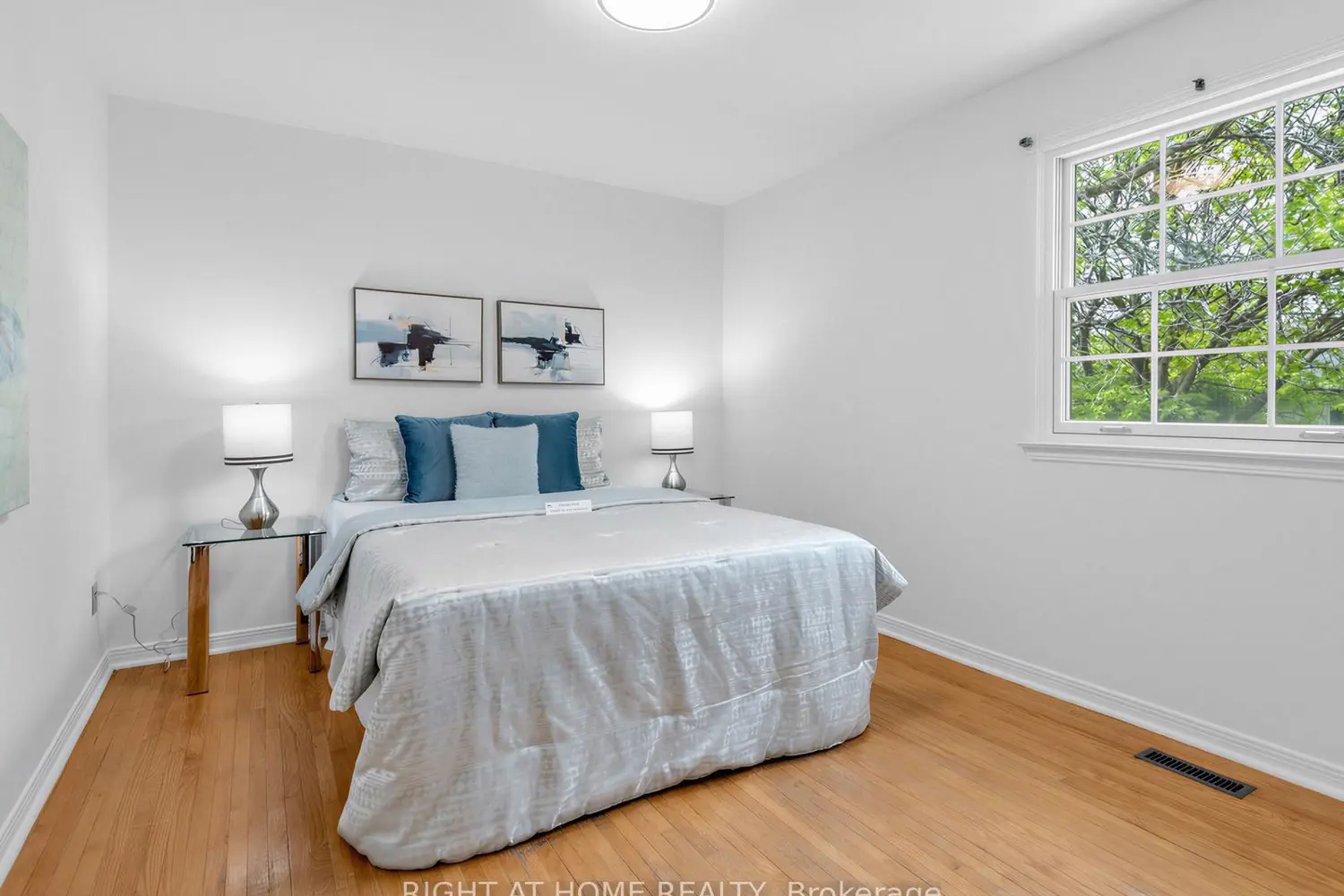 Additional image 17 of 101 Holsworthy Crescent