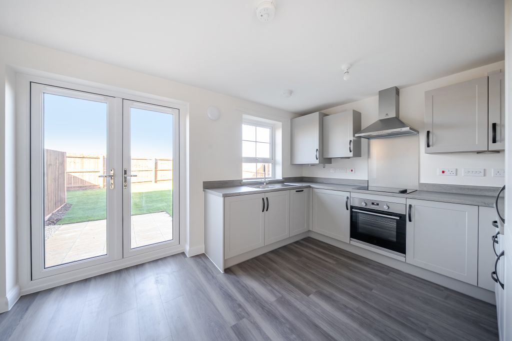 Additional image 3 of 3 bed semi-detached house to rentWembury Lane, Hampton Beach, Peterborough PE7