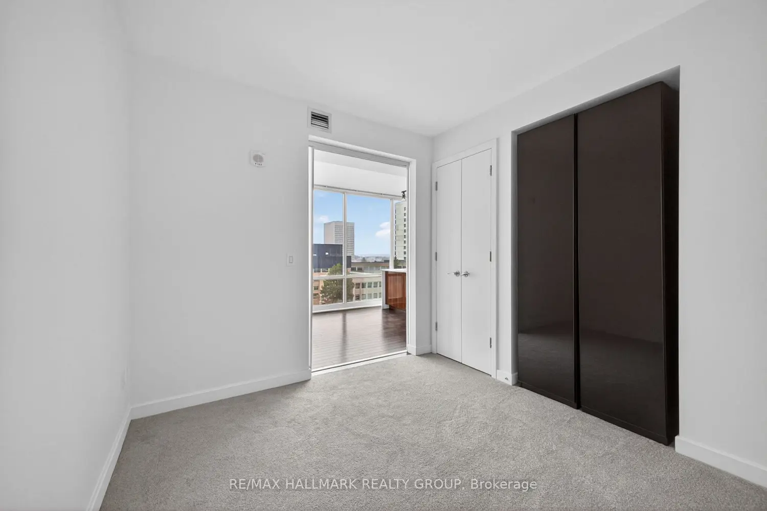Additional image 14 of 201 Parkdale Avenue 705