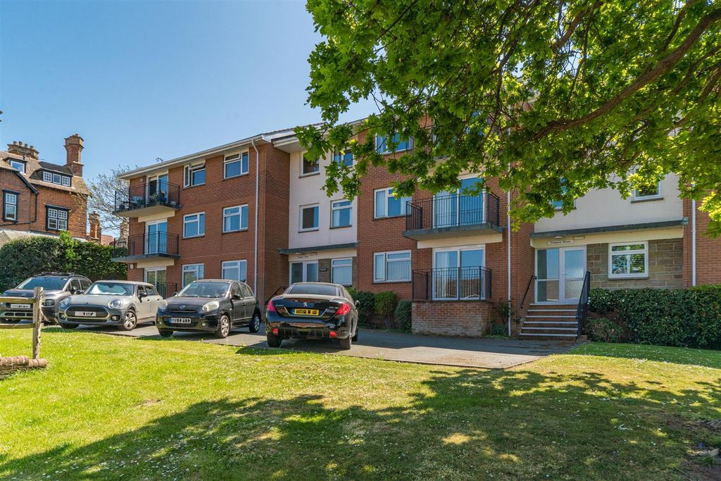 Additional image 13 of 3 bed flat for saleSeaview, Isle Of Wight PO34