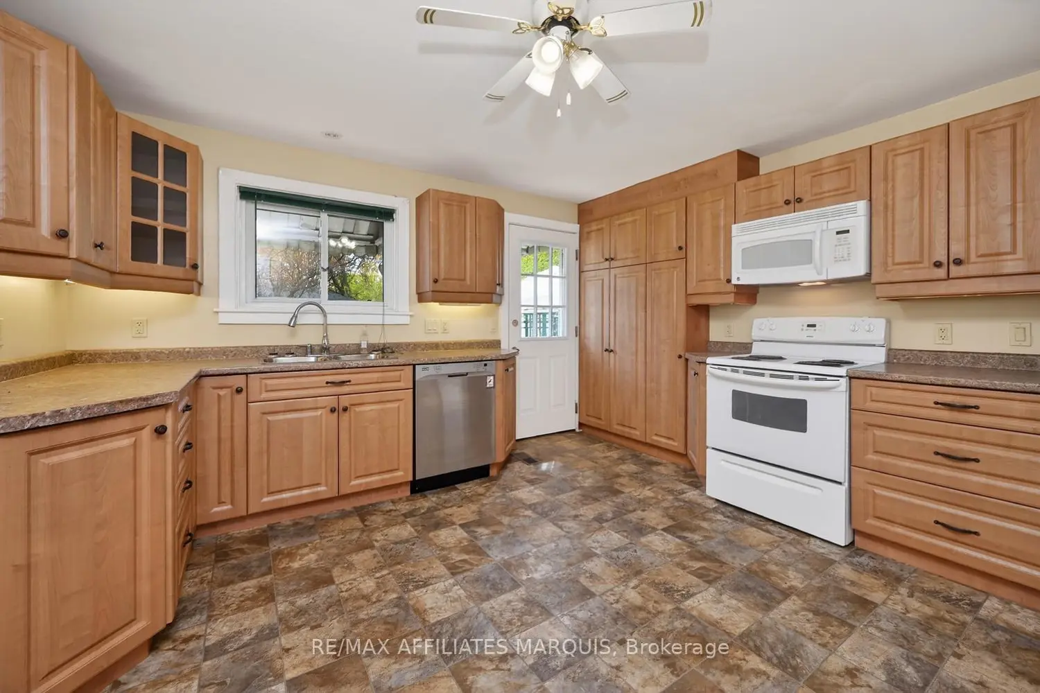 Additional image 8 of 39 Merrick Street