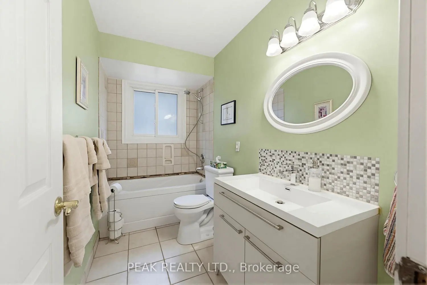 Additional image 9 of 28 Ridgewood Drive