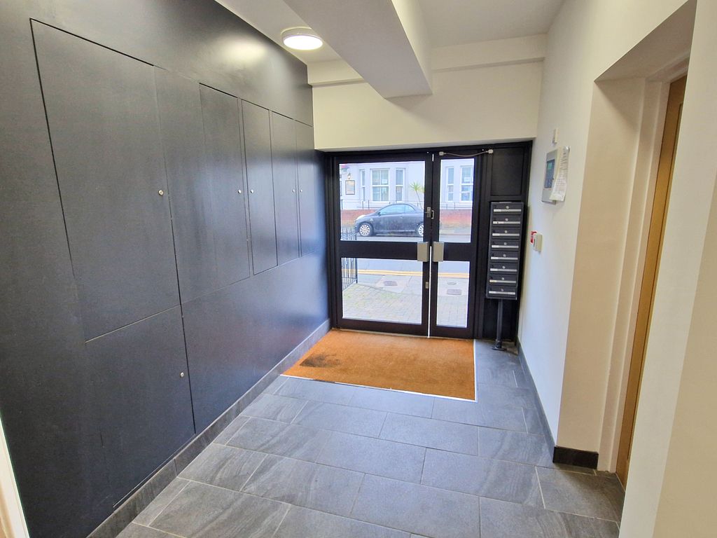 Additional image 4 of 1 bed flat for saleFlat 7, 26-28 Mary Street, Porthcawl CF36