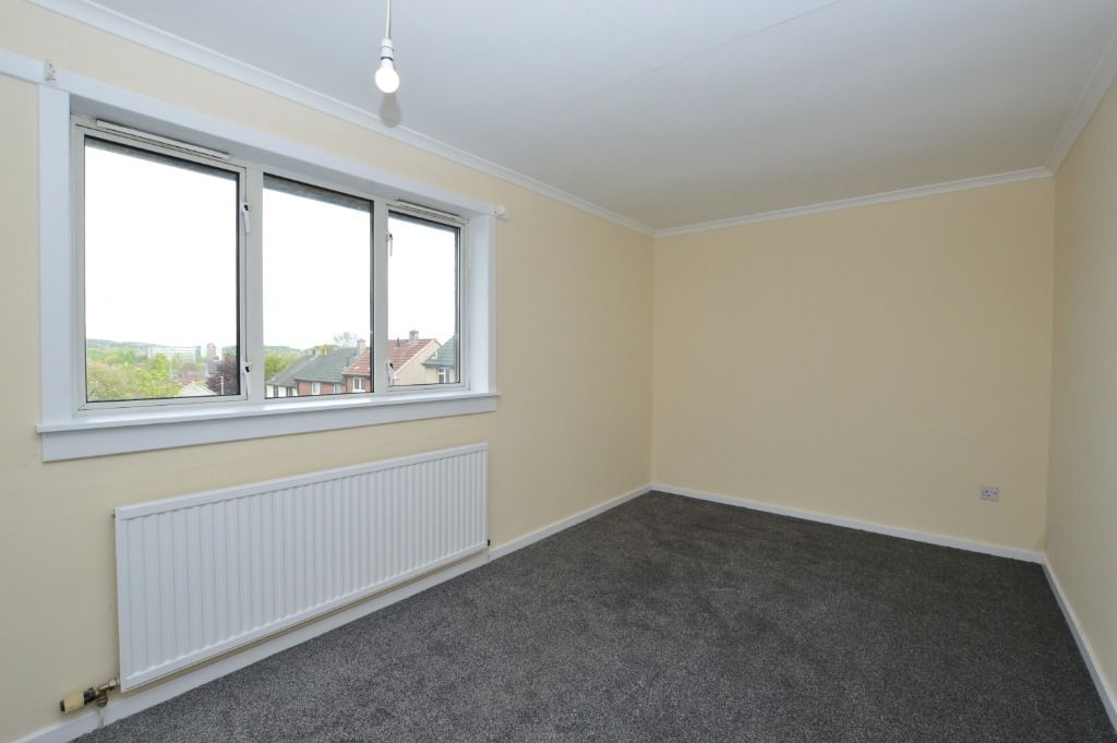Additional image 6 of 3 bed terraced house to rentReid Place, Glenrothes KY6