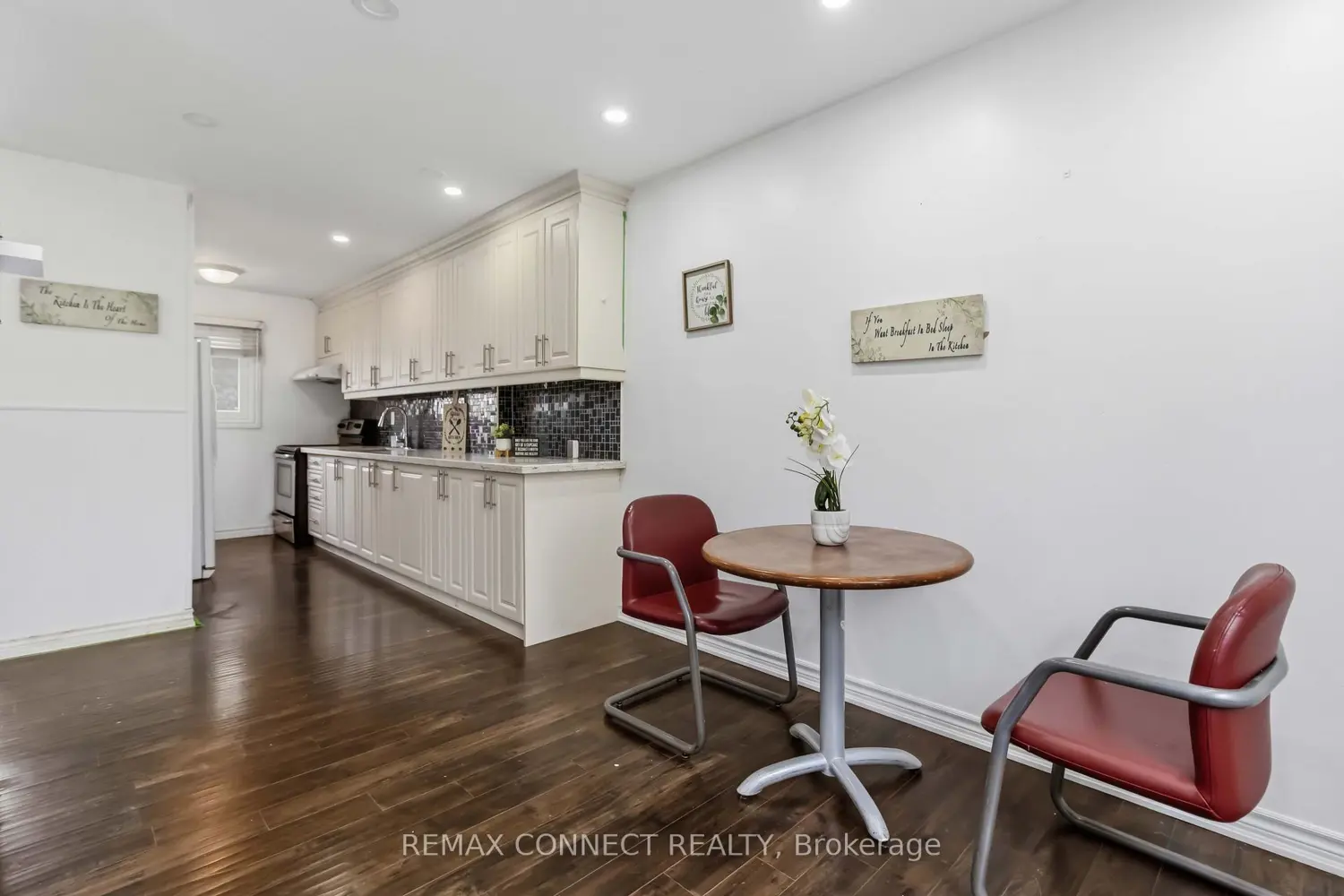 Additional image 9 of 11 Grantbrook Court
