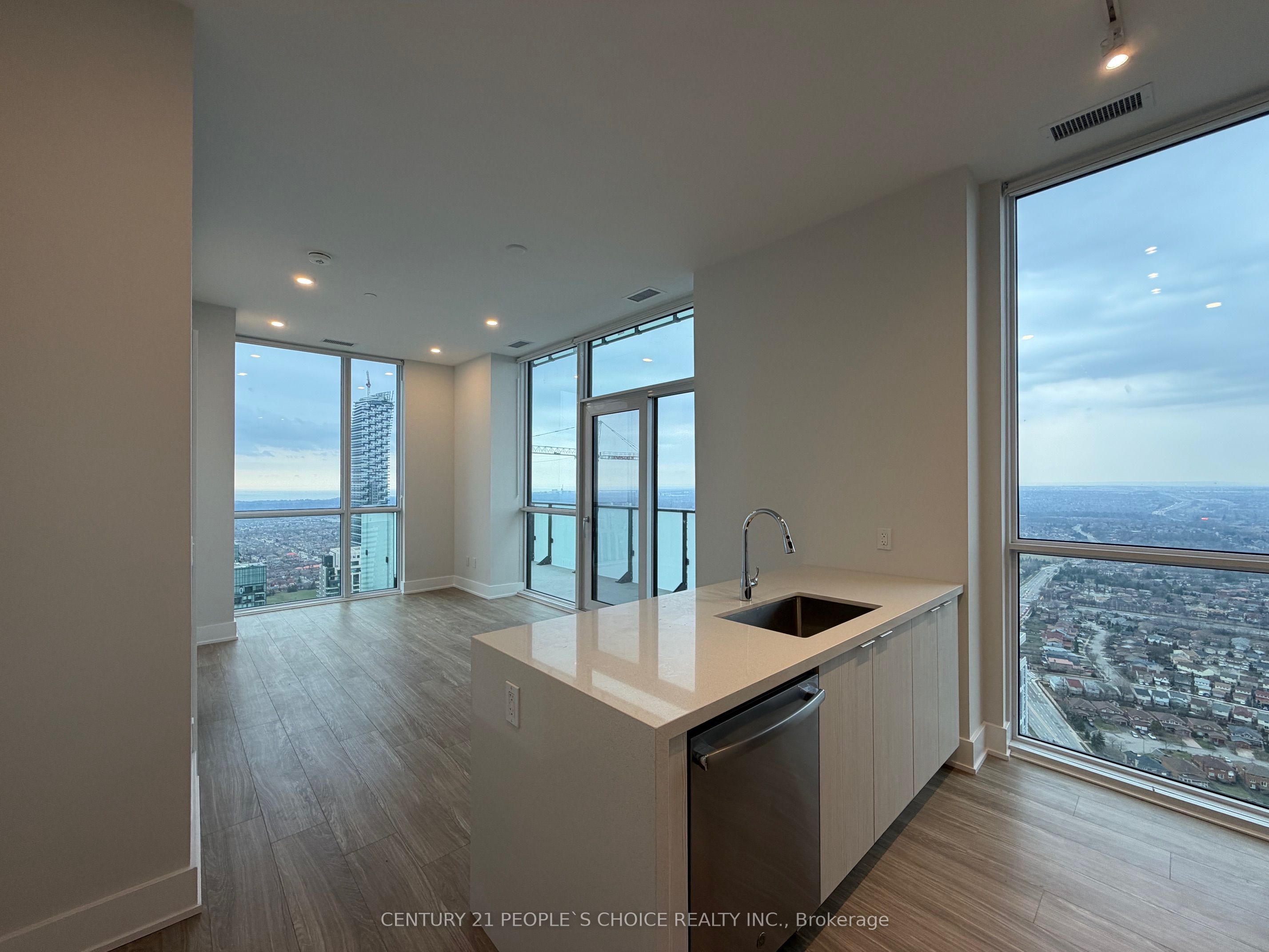 Additional image 6 of PH 05-430 Square One Drive, Mississauga, ON, L5B 0R6