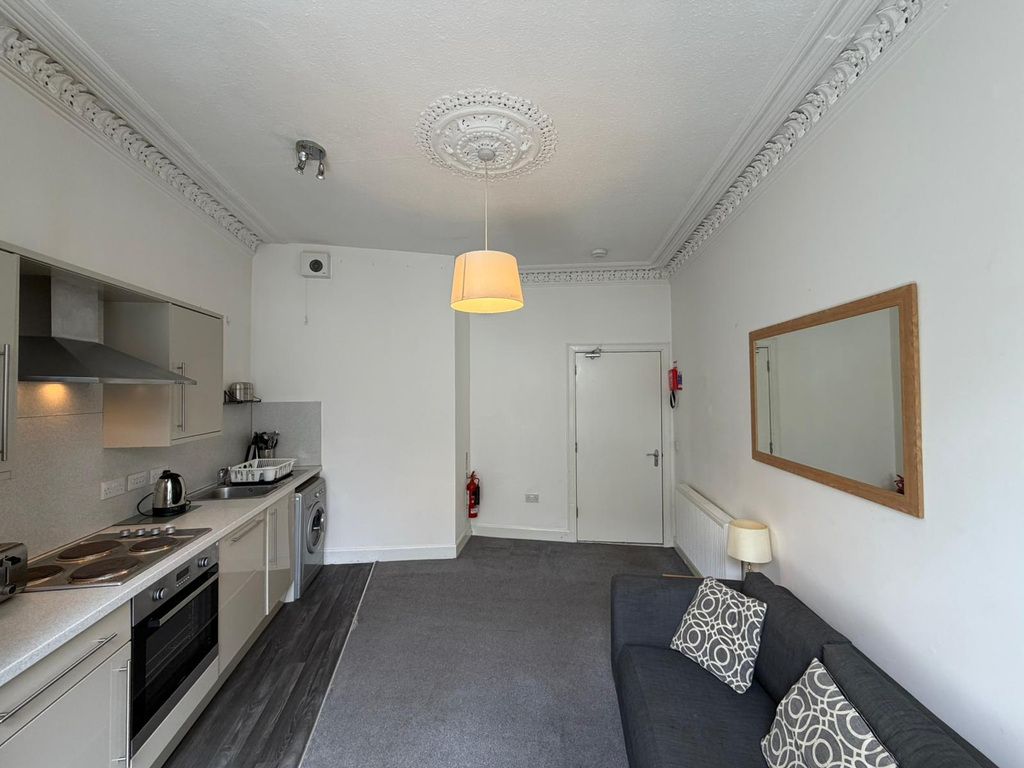 Additional image 5 of 2 bed flat to rentUpper Craigs, Stirling, Stirlingshire FK8