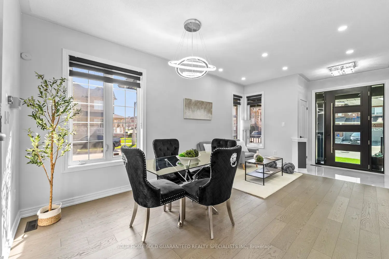 37 Mantle Avenue photo 5