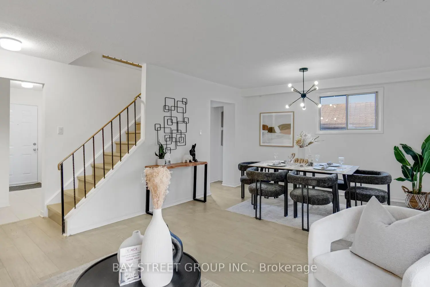 Additional image 6 of 58 Yellow Birchway