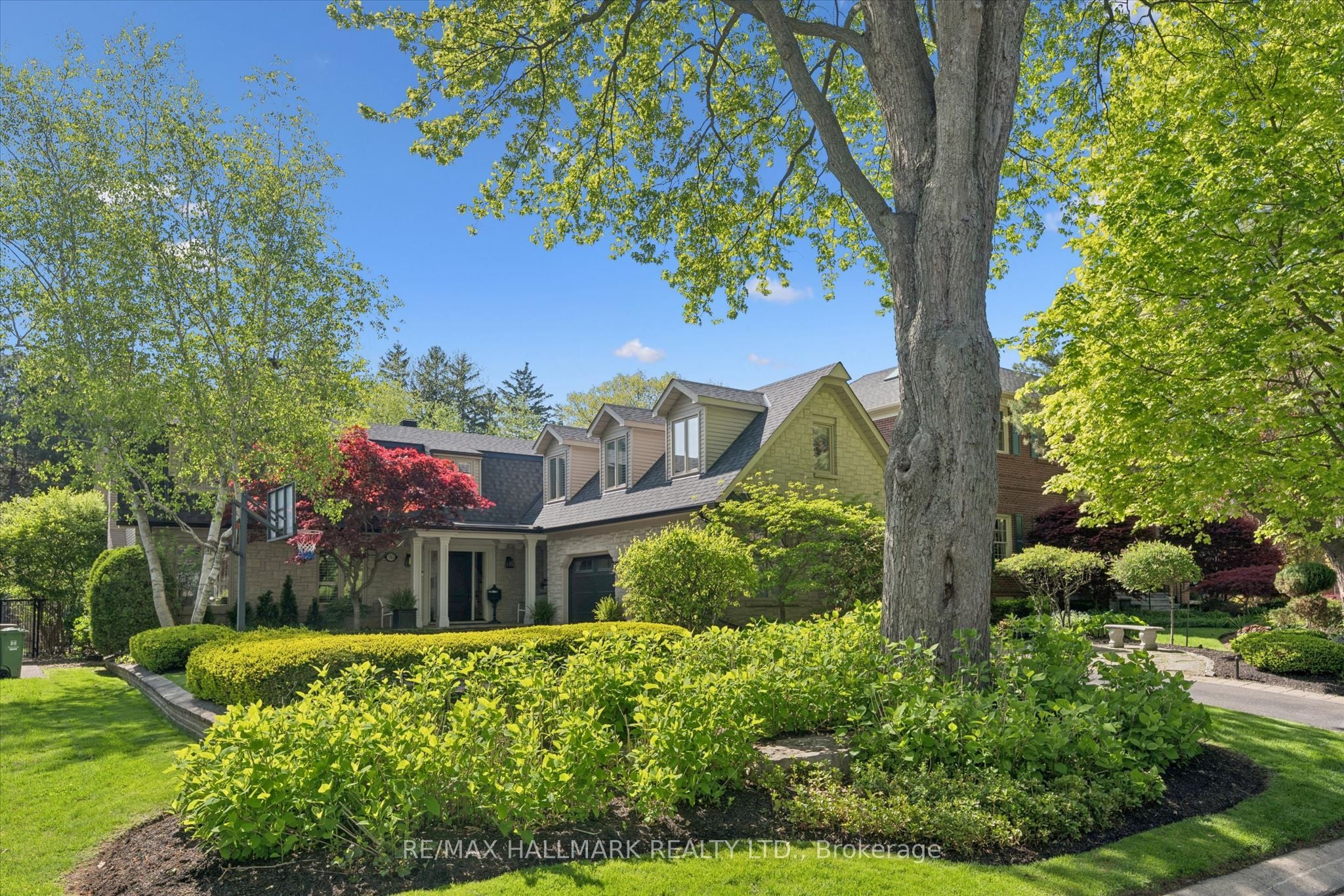 98 Rosemary Lane, Hamilton, ON, L9G 2K5