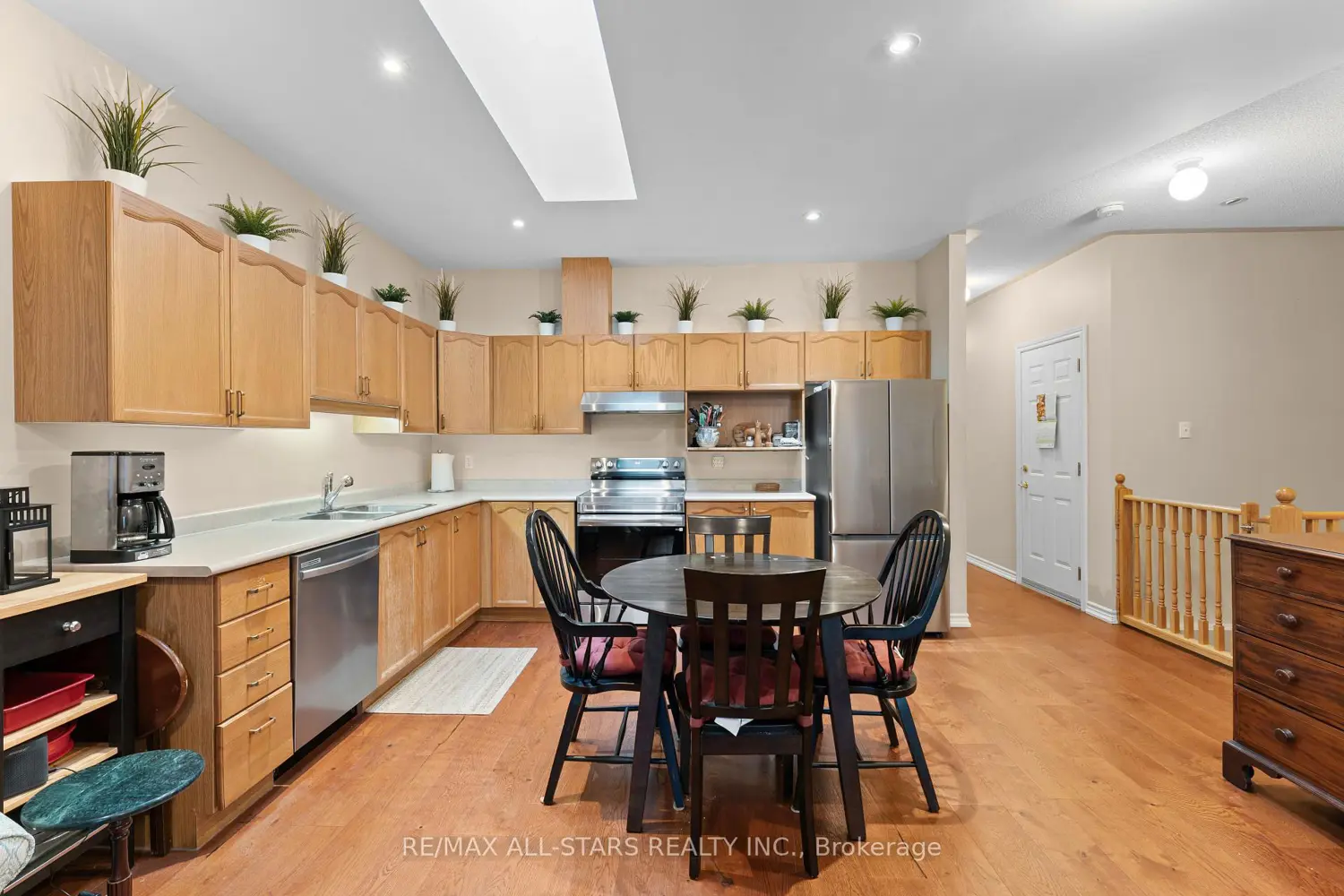 Additional image 2 of 111 Colborne Street 11