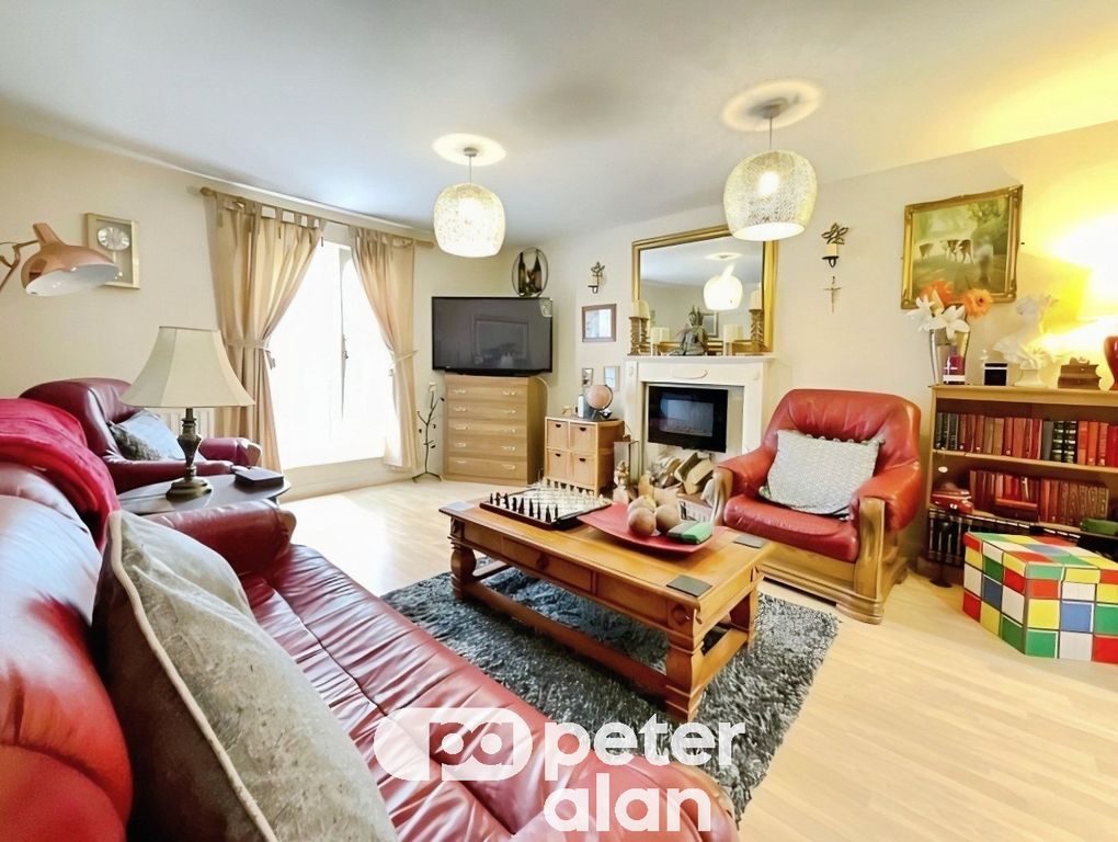 Additional image 2 of 2 bed flat to rentRoman Way, Newport NP18