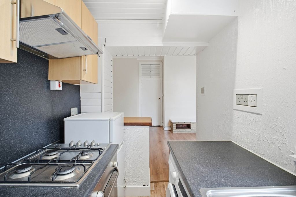 Additional image 4 of 1 bed flat for saleFullarton Street, Kilmarnock KA1