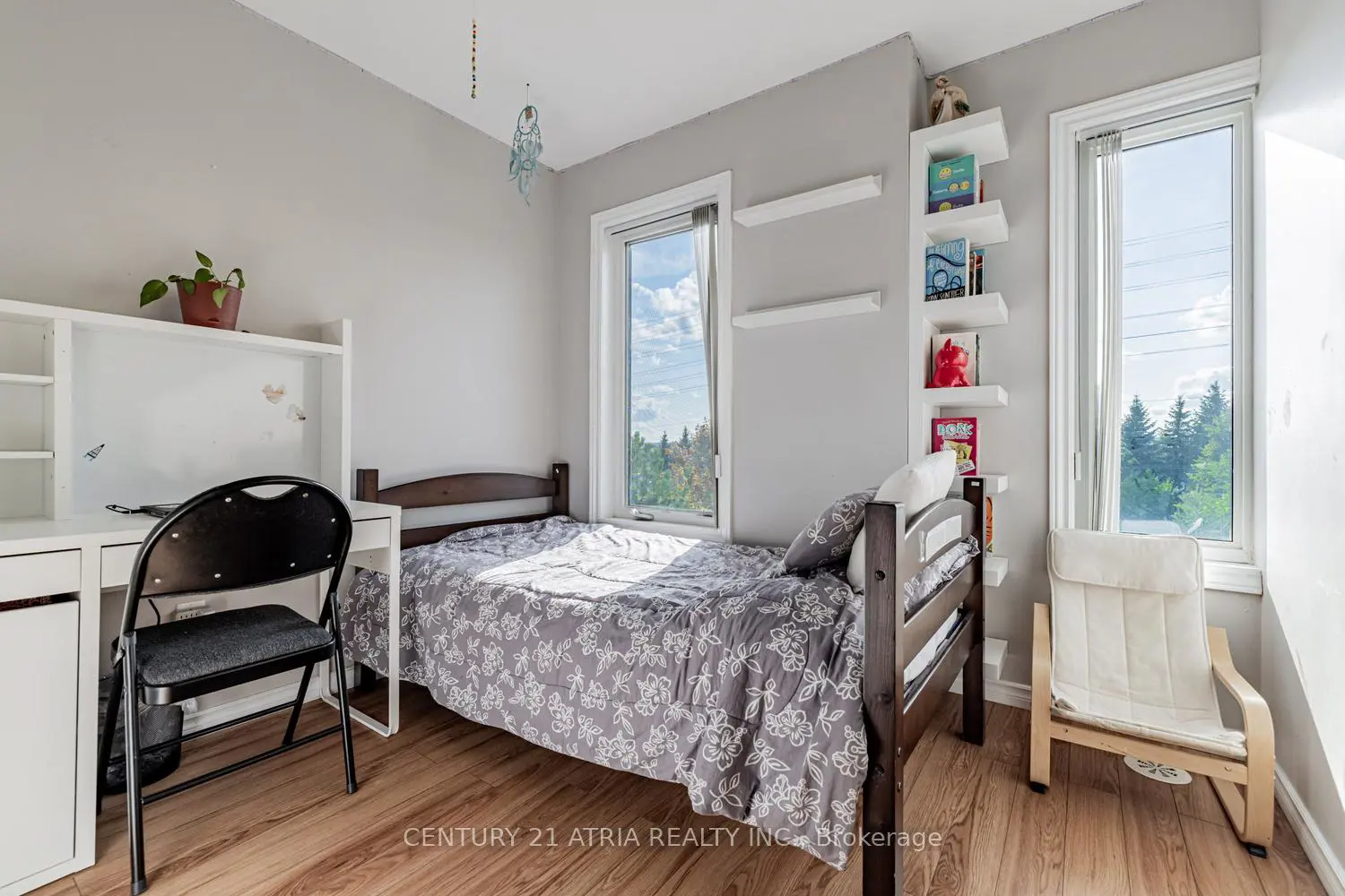 Additional image 14 of 15943 Bayview Avenue 9