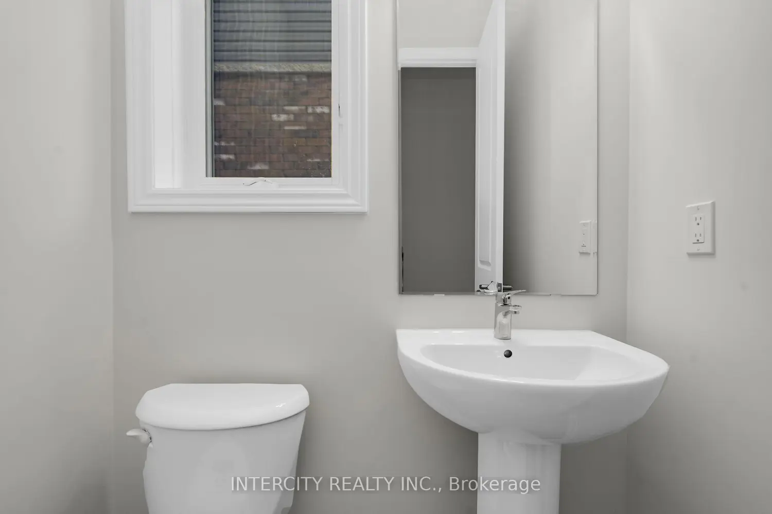 Additional image 14 of 130 Molozzi Street