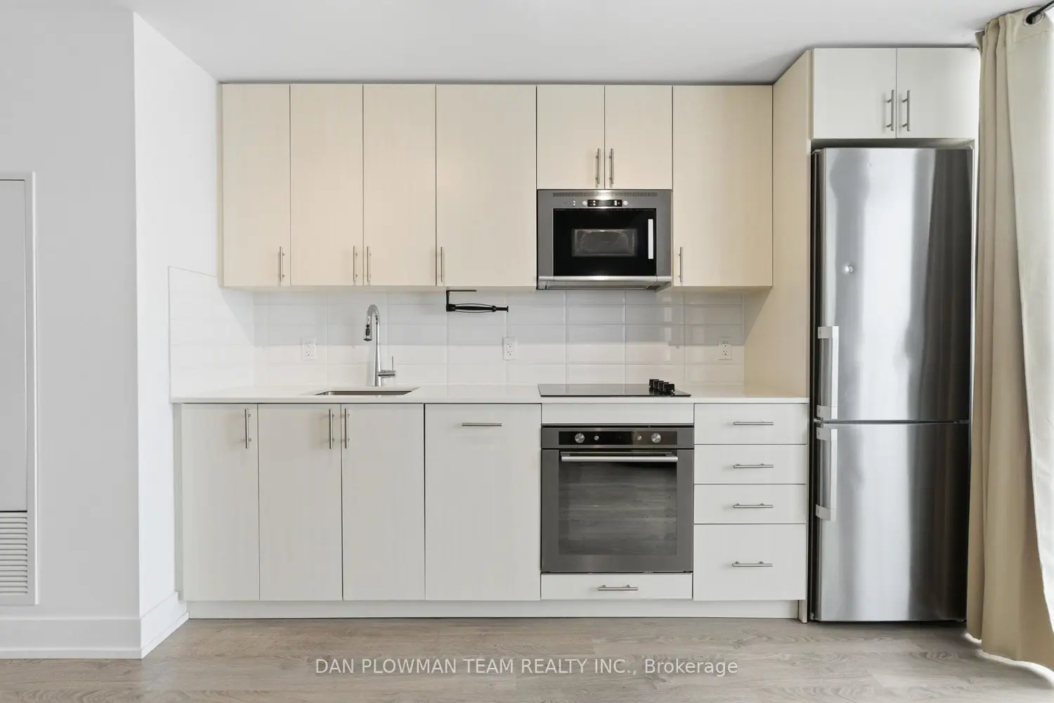 Additional image 8 of 2550 Simcoe Street 1121