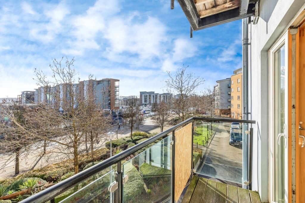 Additional image 7 of 2 bed flat to rentLockside, Bristol BS20