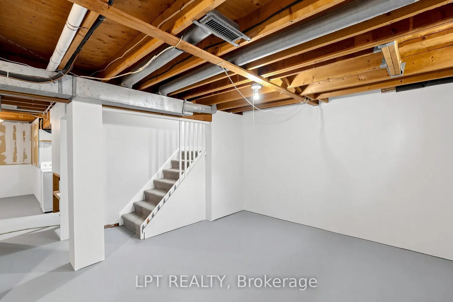 Additional image 15 of 1055 Central Pk Boulevard 32