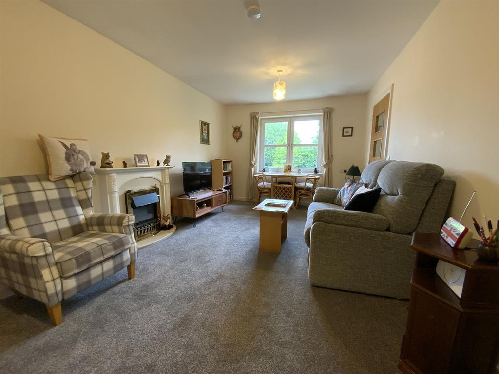 Additional image 7 of 1 bed flat for saleGlebe Street, Dumfries DG1