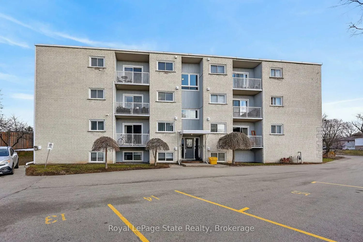 37 Conroy Crescent 1 photo 2
