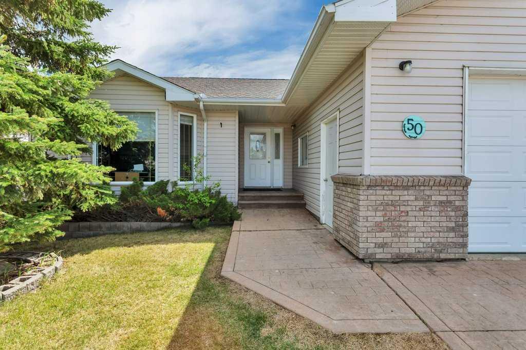 Additional image 3 of 50 Westwood Crescent, Sylvan Lake, AB, T4S 1V8
