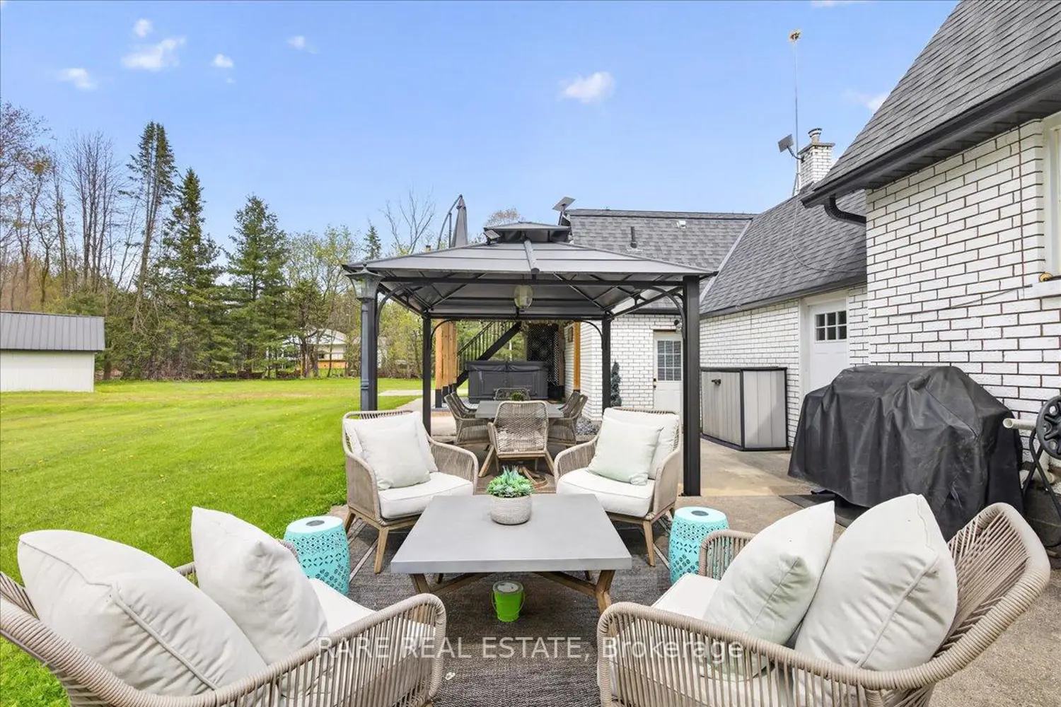 Additional image 15 of 2570 Creemore Avenue