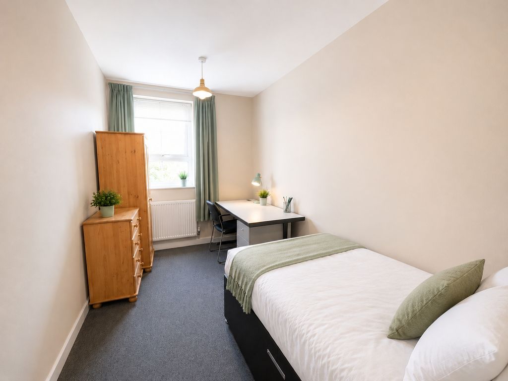 Additional image 3 of 7 bed flat to rentClassic House, Bristol BS1