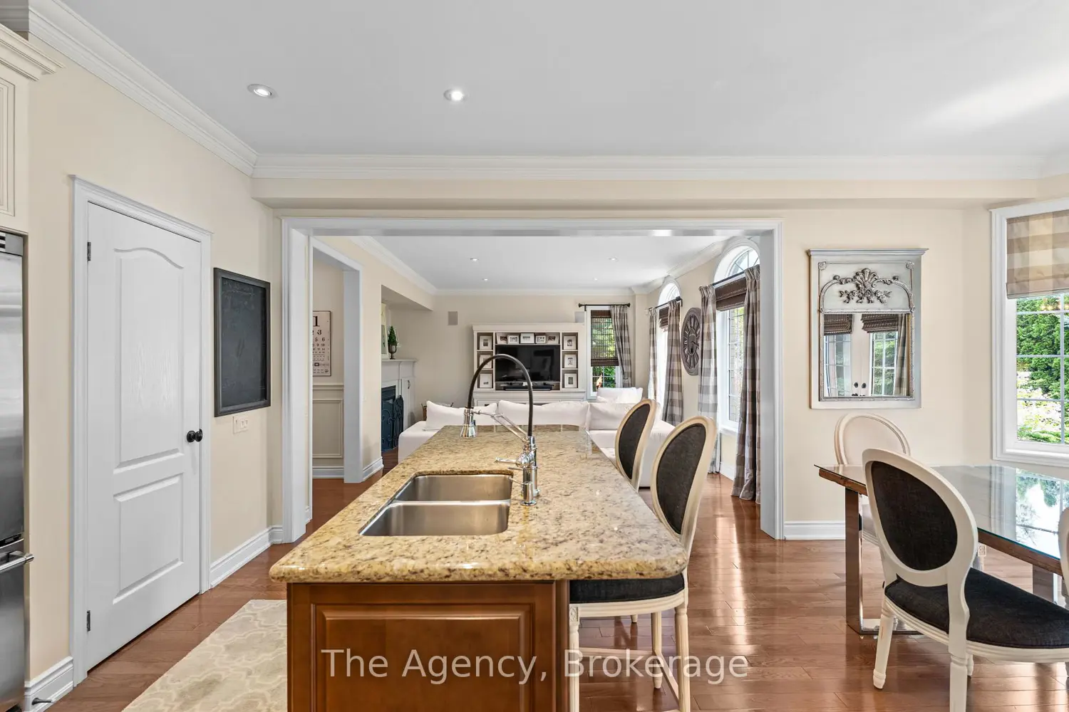 Additional image 10 of 297 Fritillary Street