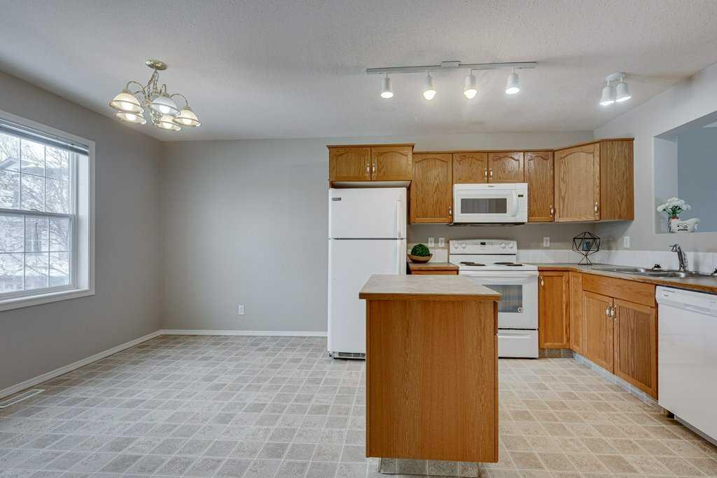Additional image 5 of 15 Kerry Wood Mews, Red Deer, AB, T4N 7B8