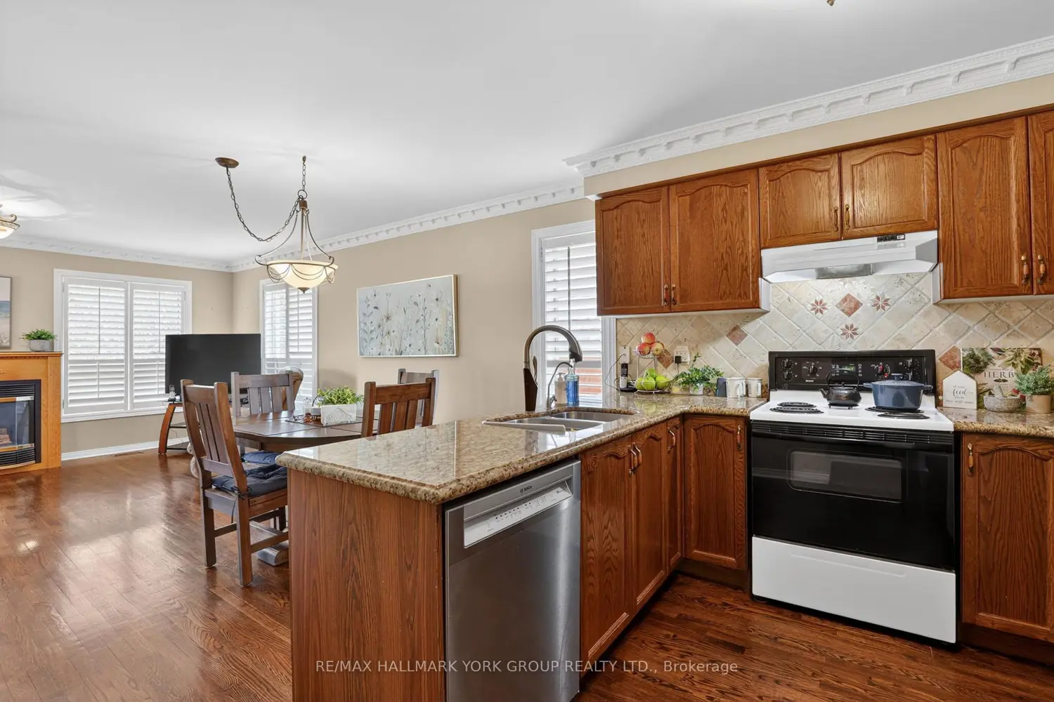 Additional image 8 of 1339 Forest Street
