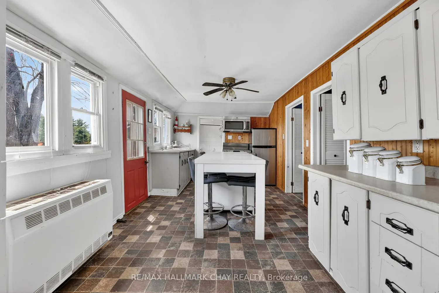 Additional image 8 of 127 Monck Road