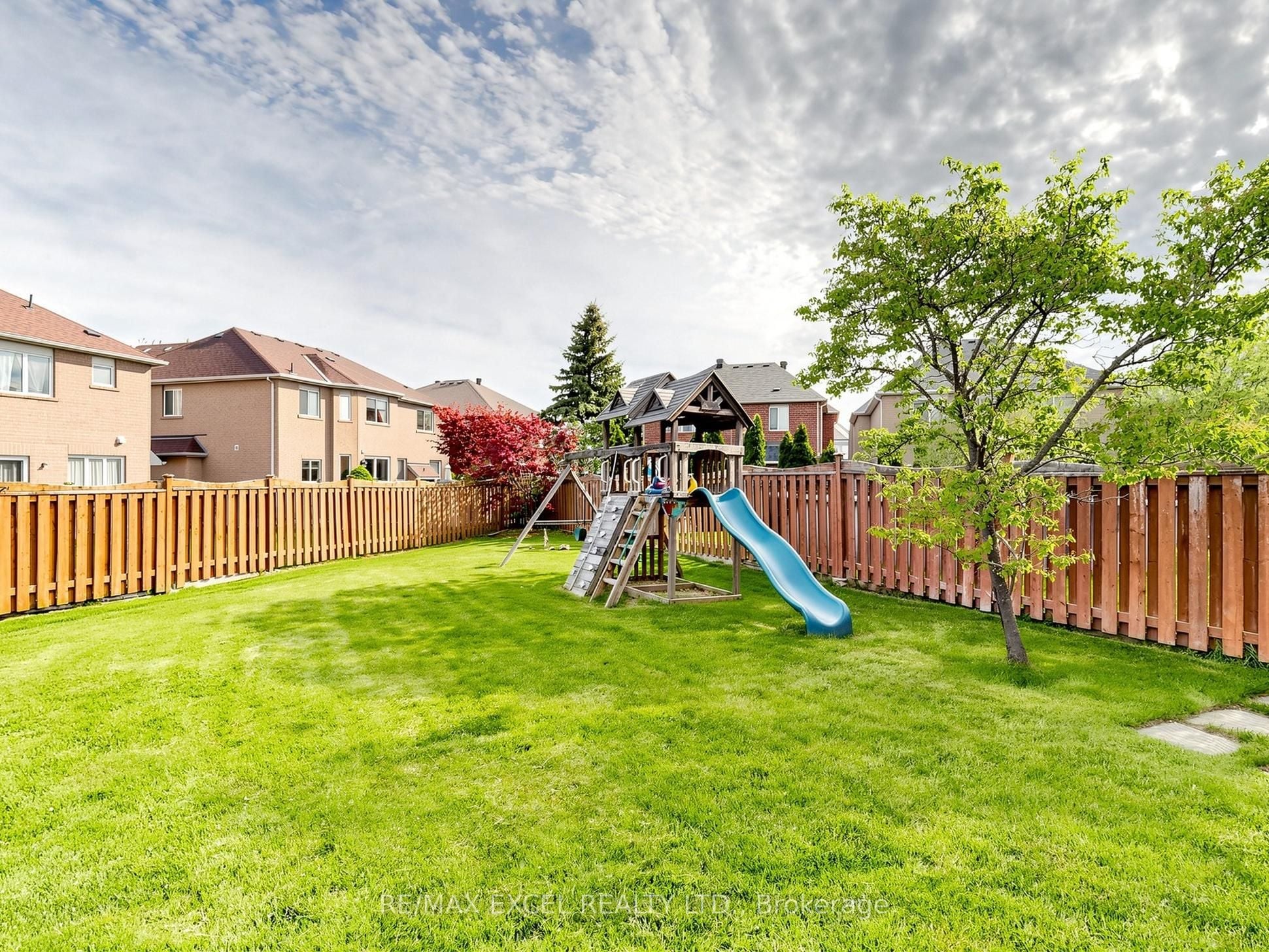 Additional image 3 of 68 Chestertown Square, Markham, ON, L6C 2R4