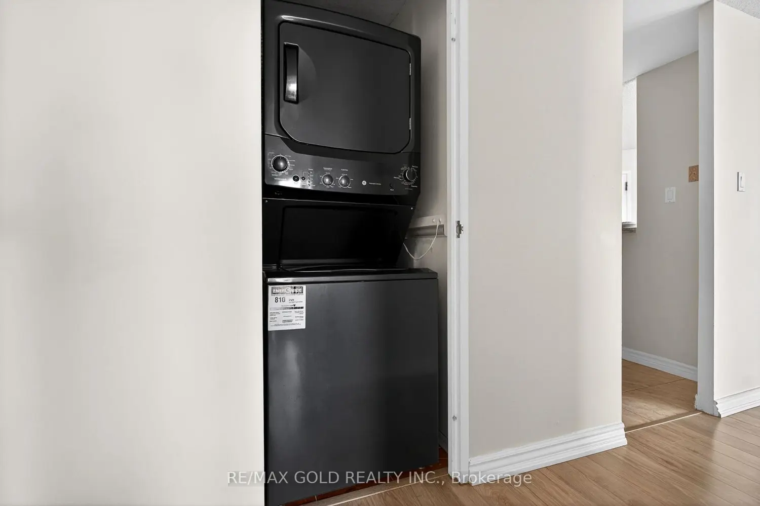 Additional image 12 of 35 Trailwood Drive 1911