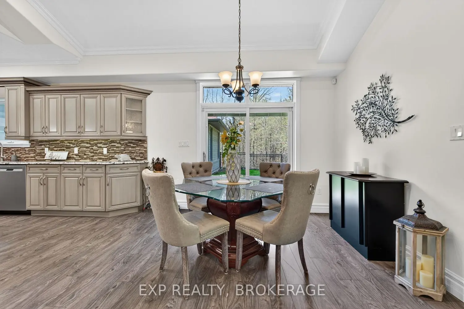 Additional image 8 of 1800 Sydenham Road