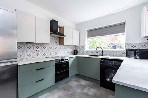 Radford Boulevard, Nottingham NG7, Room to rent