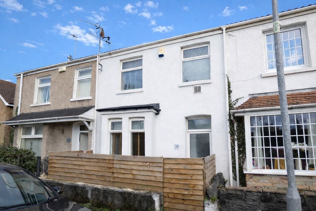 3 bed terraced house to rentSwan Road, Baglan, Port Talbot SA12