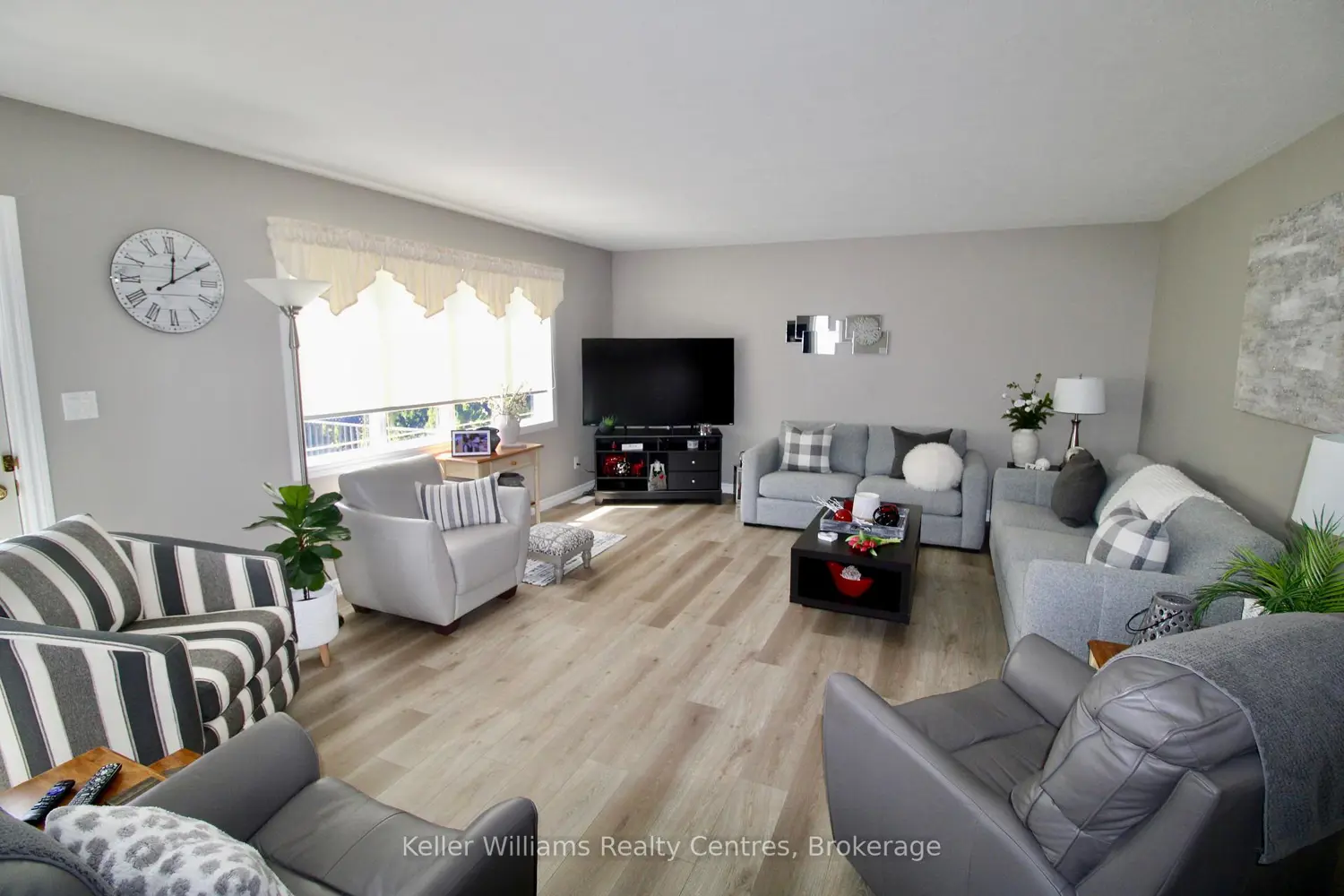 Additional image 12 of 587 11Th Street