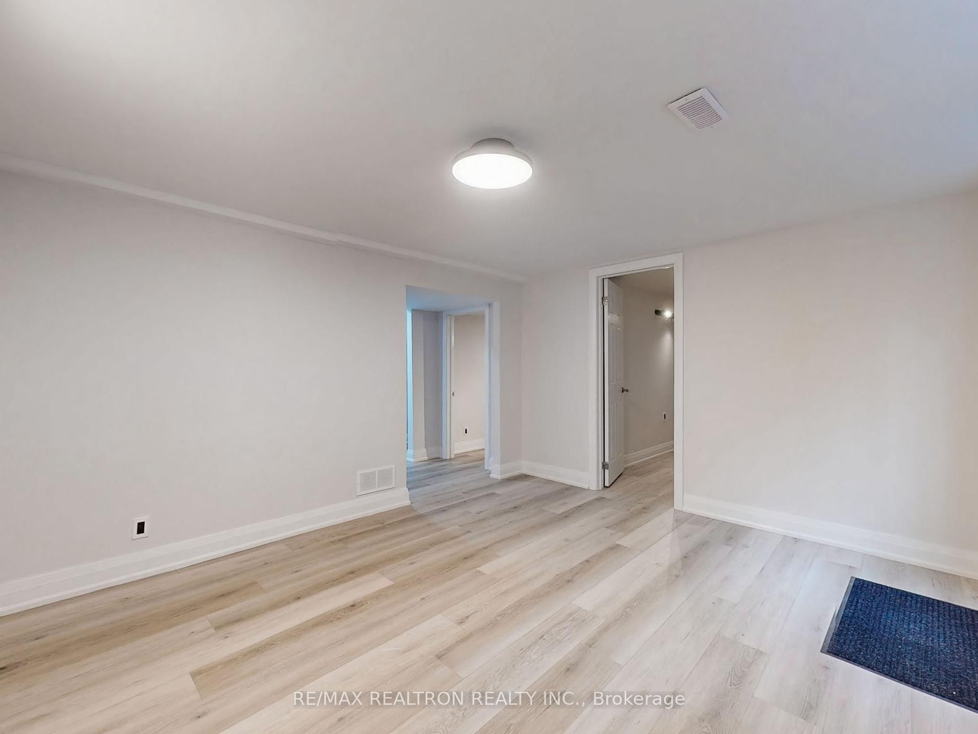 Additional image 6 of Bsmt-28 Blue Spruce Lane, Markham, ON, L3T 3W9