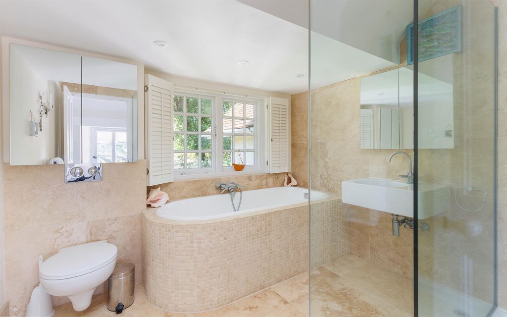 Additional image 33 of 7 bed detached house for salePuckpool, Isle Of Wight PO33