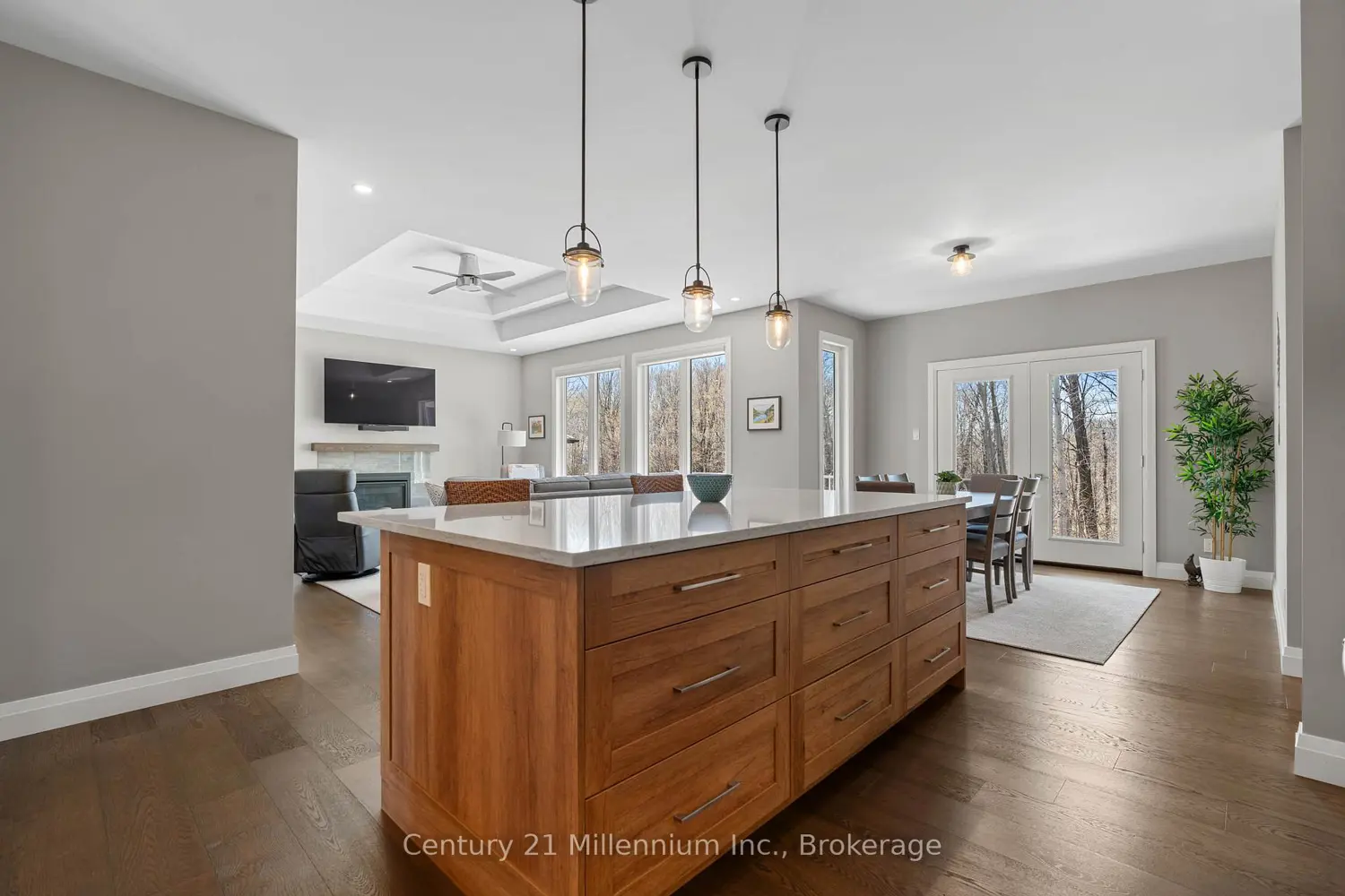 Additional image 10 of 401 Algoma Crescent